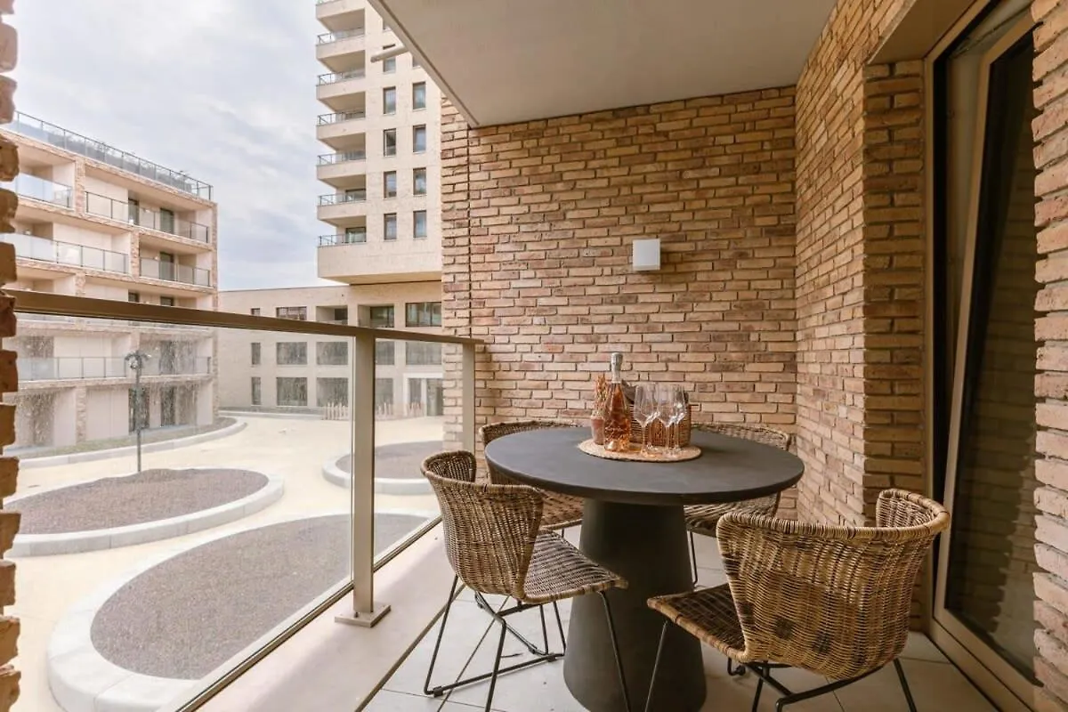 Huswell - Beautiful & Warm Apartment With Terrace In オステンド 0*,