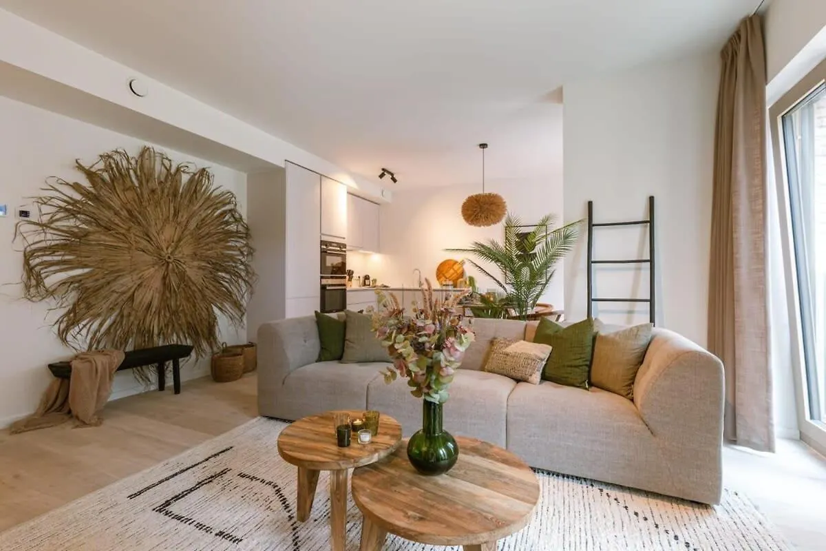Huswell - Beautiful & Warm Apartment With Terrace In オステンド